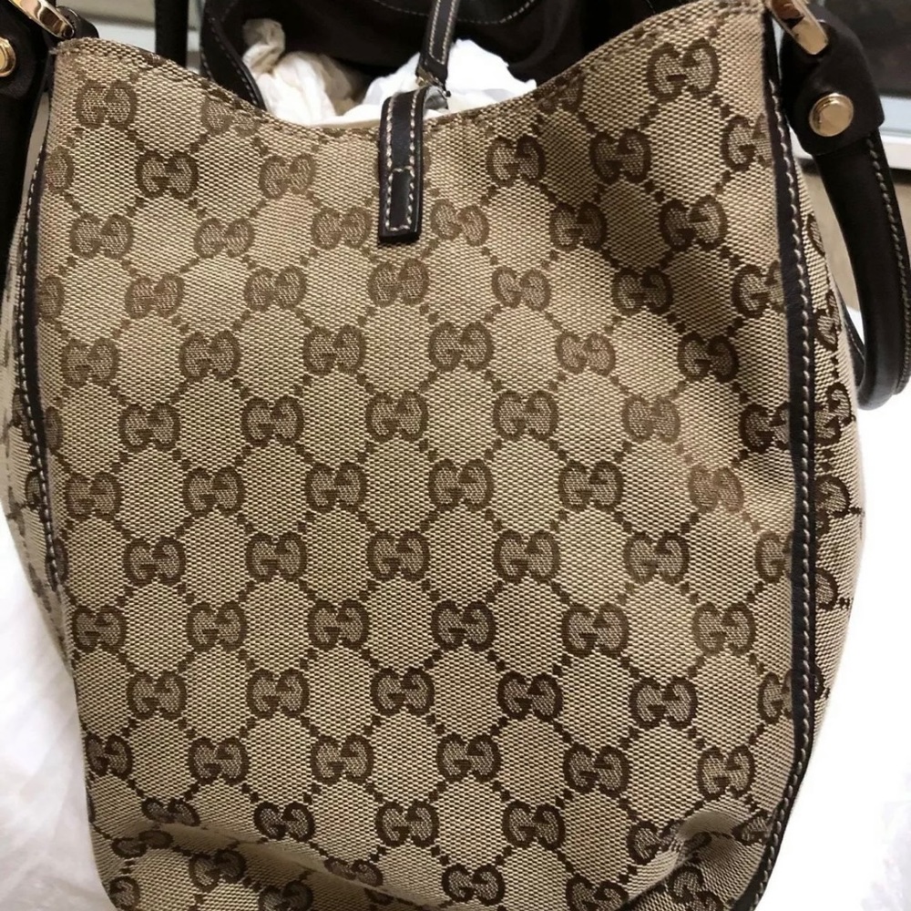 Gucci D Ring Hobo (Authentic Pre Owned) - Picture 8 of 16